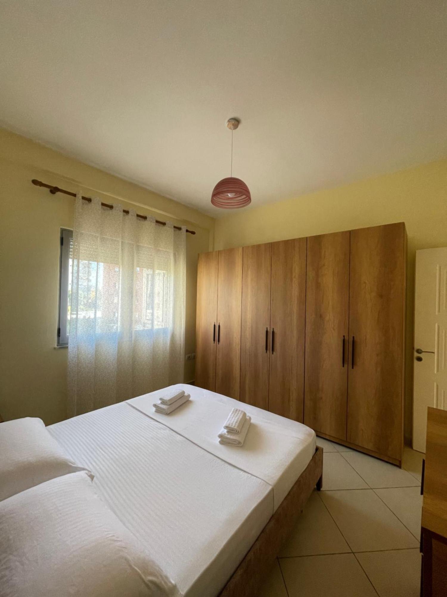 New Baazar Terrace Apartment ティラナ エクステリア 写真